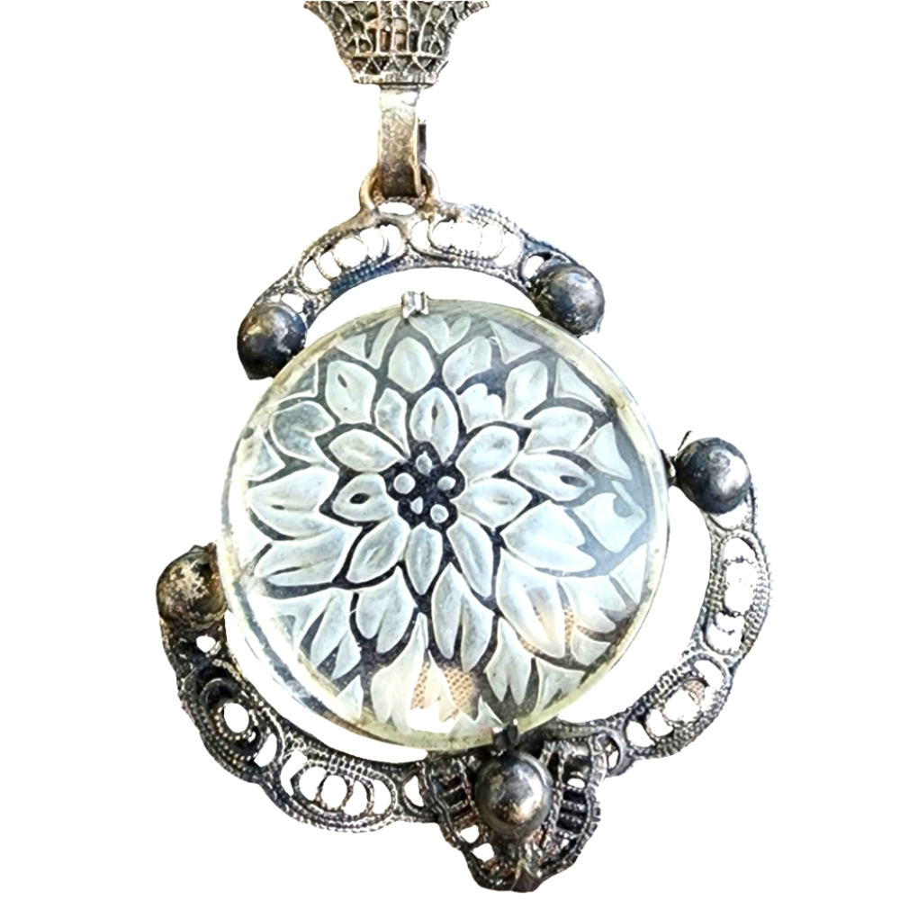 Lalique type antique reverse carved flower  floral scarf clip filigree a… - Picture 6 of 12